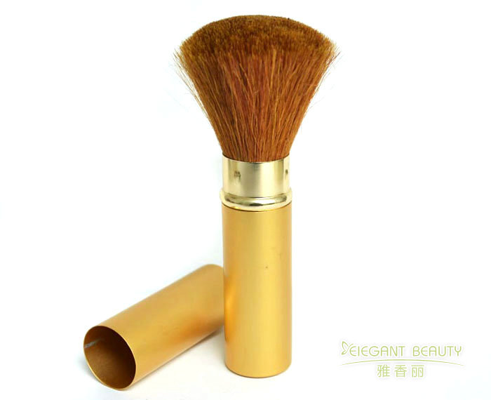 作為化妝刷生產廠家，你們如何確保每一把刷子的質量？